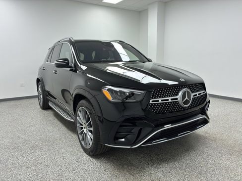 Used 2024 Mercedes-Benz GLE 450 4MATIC image 2