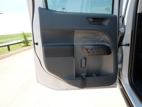 New 2026 Ford Maverick XL FWD image 12