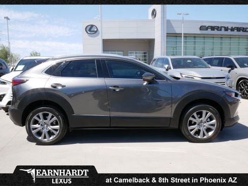 Used 2025 MAZDA CX-30 AWD 2.5 S w/ Premium Package image 11