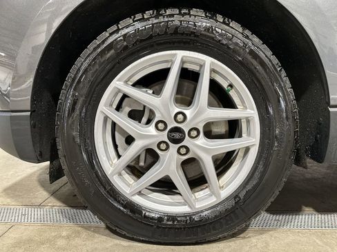 Used 2024 Ford Edge SEL image 28