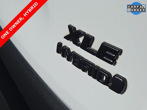 Used 2024 Toyota RAV4 XLE image 8