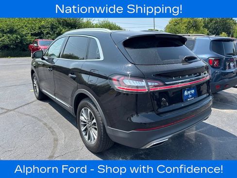 Used 2023 Lincoln Nautilus AWD w/ Premium Package image 6