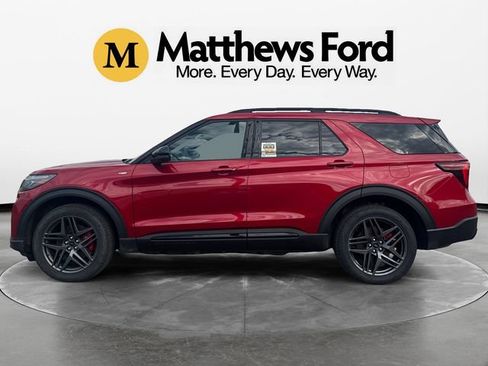 Used 2025 Ford Explorer ST-Line w/ Premium Package AWD/4WD image 2