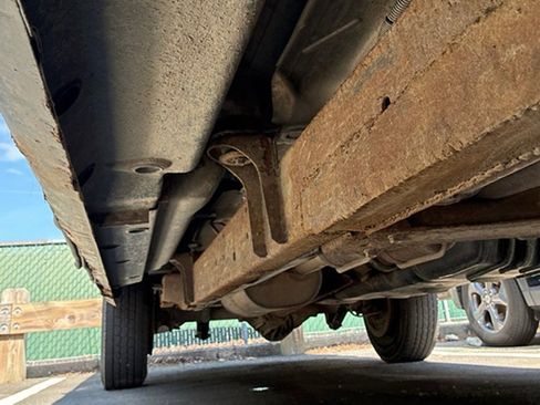 Used 1999 Chevrolet Express 3500 Extended RWD image 13