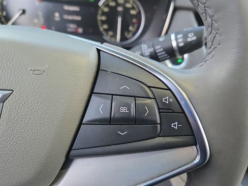 Certified 2023 Cadillac XT5 Premium Luxury w/ LPO, Floor Liner Package image 19