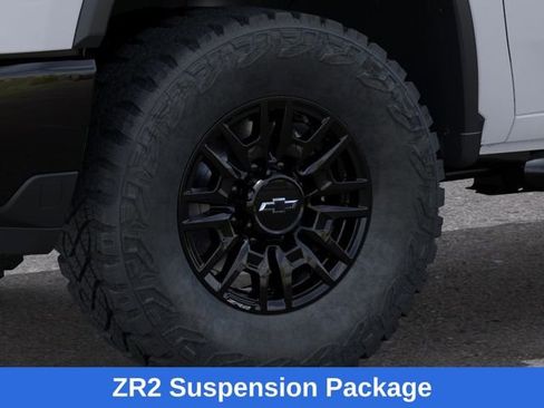 New 2026 Chevrolet Silverado 2500 ZR2 image 10