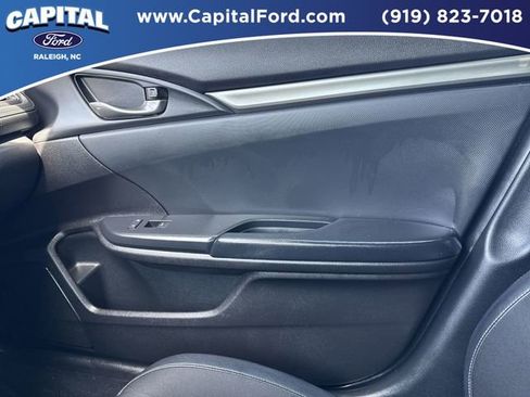 Used 2021 Honda Civic Sport image 28