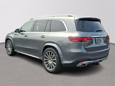 Used 2025 Mercedes-Benz GLS 450 4MATIC image 6
