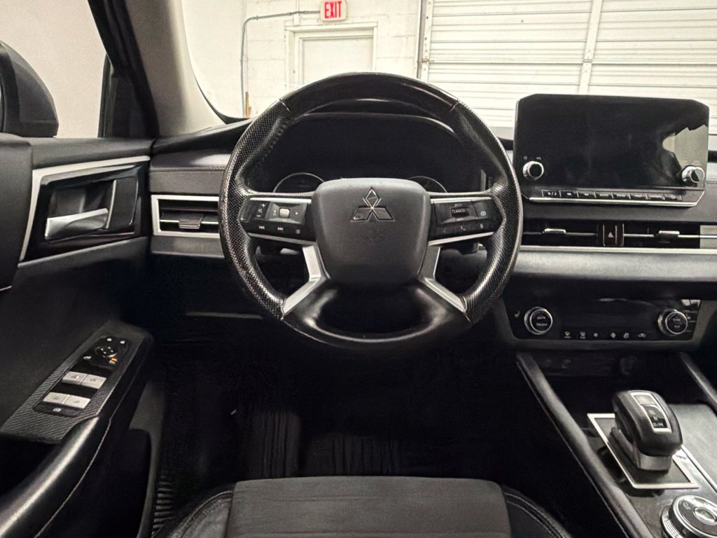 Used 2022 Mitsubishi Outlander SE FWD image 22