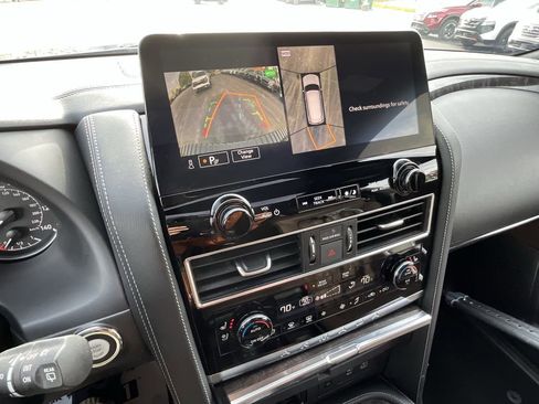 Certified 2024 Nissan Armada Platinum w/ Captain's Chairs Package image 47