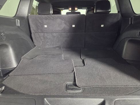 Certified 2021 Jeep Grand Cherokee Laredo X image 31