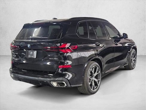New 2026 BMW X5 xDrive40i w/ M Sport Package image 2