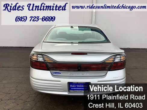 Used 2003 Pontiac Bonneville SE image 3