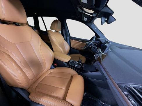 Used 2022 BMW X3 sDrive30i w/ Premium Package 2 (ZPA) RWD image 30