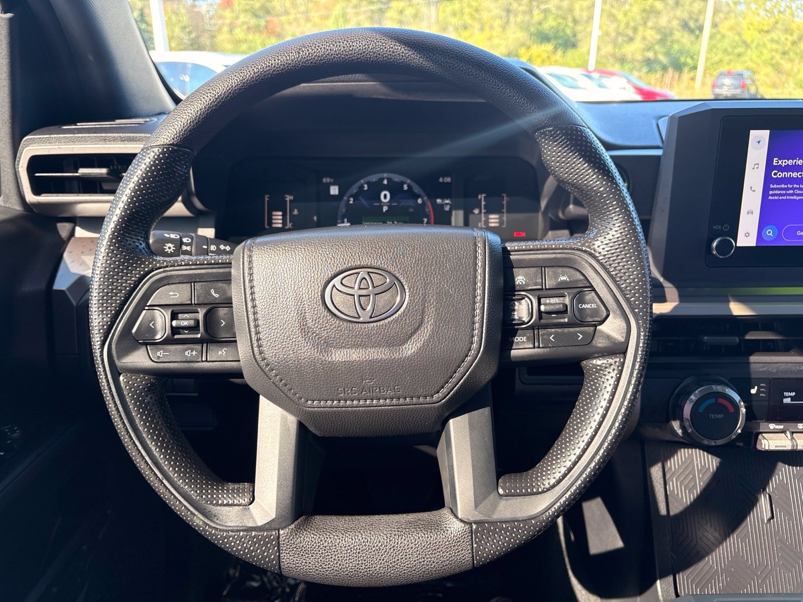 Used 2025 Toyota Tacoma SR5 AWD/4WD image 15