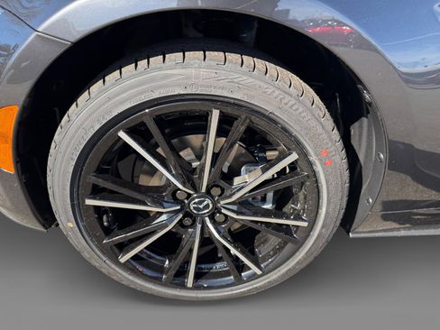 New 2026 MAZDA MX-5 Miata RF Grand Touring w/ Weather Package image 9