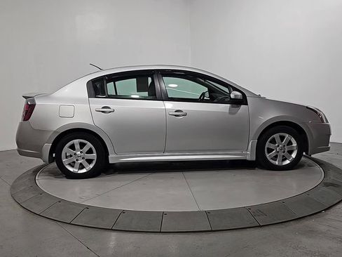 Used 2012 Nissan Sentra 2.0 SR image 7