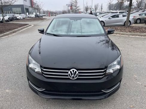 Used 2013 Volkswagen Passat 2.5 S image 11