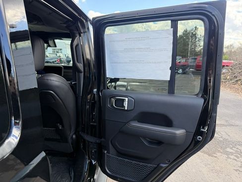 New 2025 Jeep Wrangler Unlimited Rubicon 392 AWD/4WD image 54