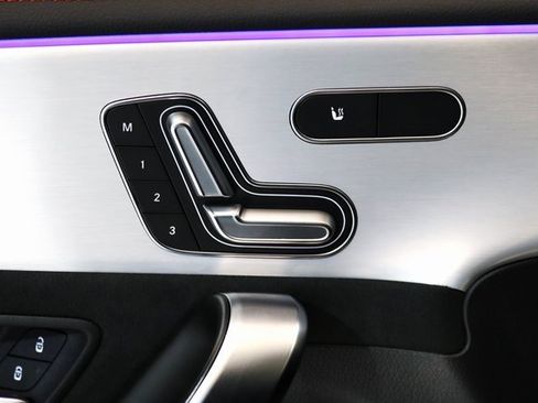 Certified 2025 Mercedes-Benz CLA 250 4MATIC image 3