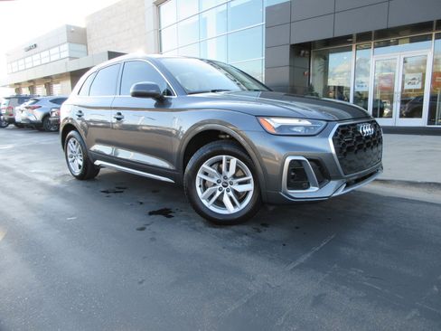 Used 2022 Audi Q5 2.0T Premium image 15