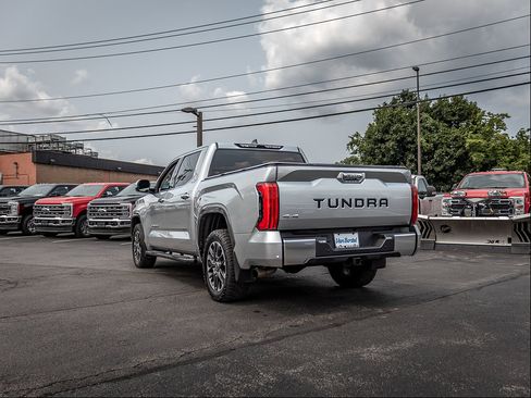 Used 2022 Toyota Tundra Limited AWD/4WD image 5