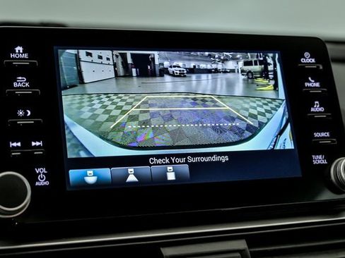 Used 2022 Honda Accord Sport image 19