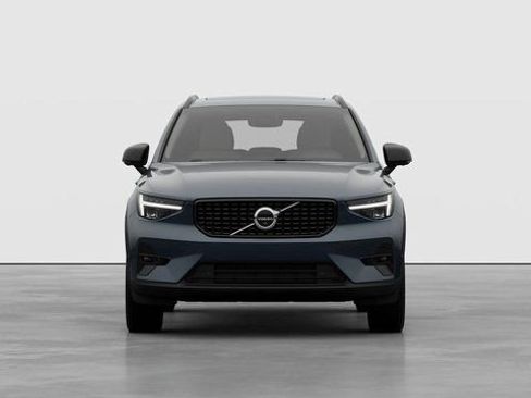 New 2026 Volvo XC40 B5 Plus w/ Protection Package Premier image 4