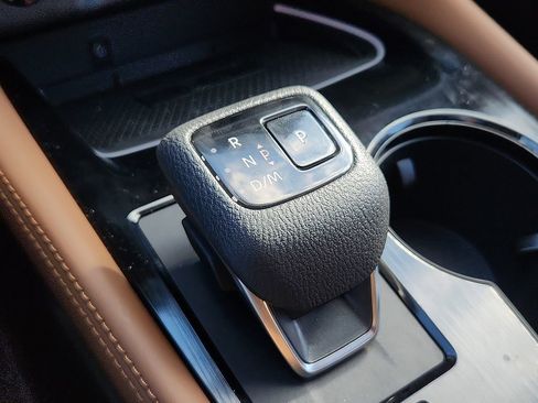 New 2026 Nissan Rogue Platinum w/ Platinum Premium Package AWD/4WD image 7