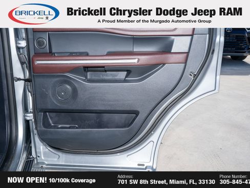 Used 2023 Ford Expedition Limited image 15