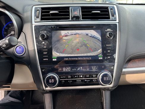 Used 2019 Subaru Outback 2.5i Limited AWD/4WD image 12