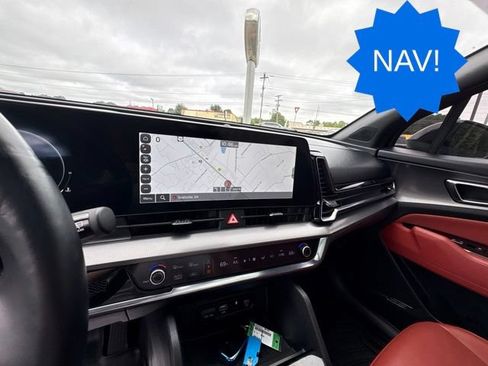 Used 2023 Kia Sportage SX AWD/4WD image 16