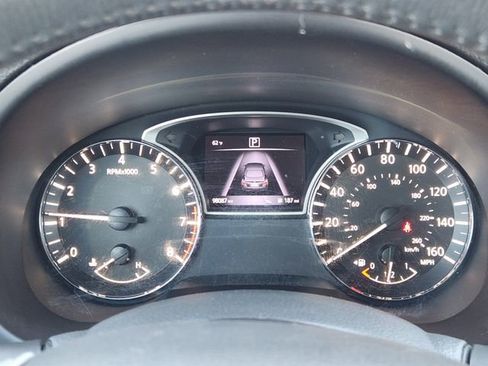 Used 2016 Nissan Altima 2.5 SV w/ Convenience Package image 13