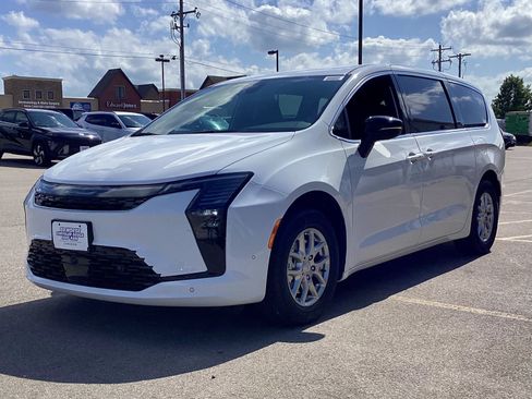 New 2027 Chrysler Pacifica Select FWD image 1