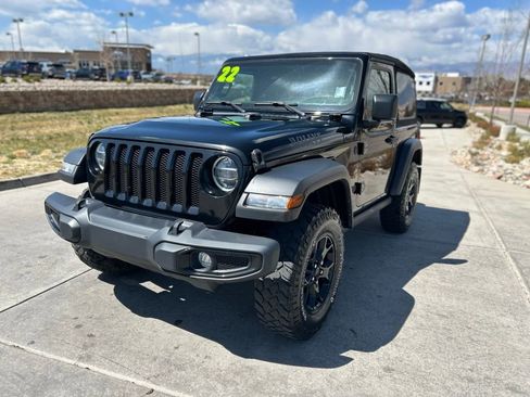 Used 2022 Jeep Wrangler Sport AWD/4WD image 3