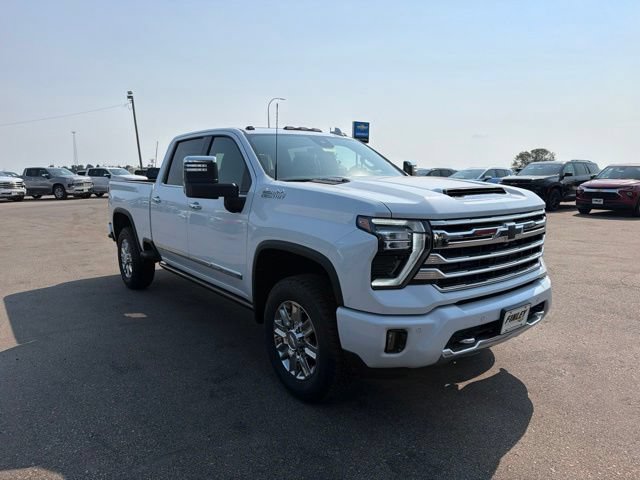 New 2026 Chevrolet Silverado 2500 High Country w/ High Country Premium Package AWD/4WD image 4