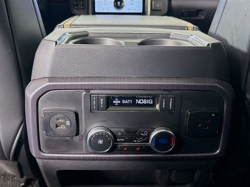 Used 2023 Ford Expedition Max Platinum image 30
