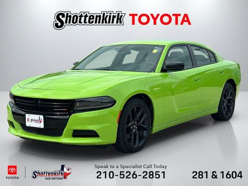 Used 2023 Dodge Charger SXT w/ Blacktop Package RWD image 1