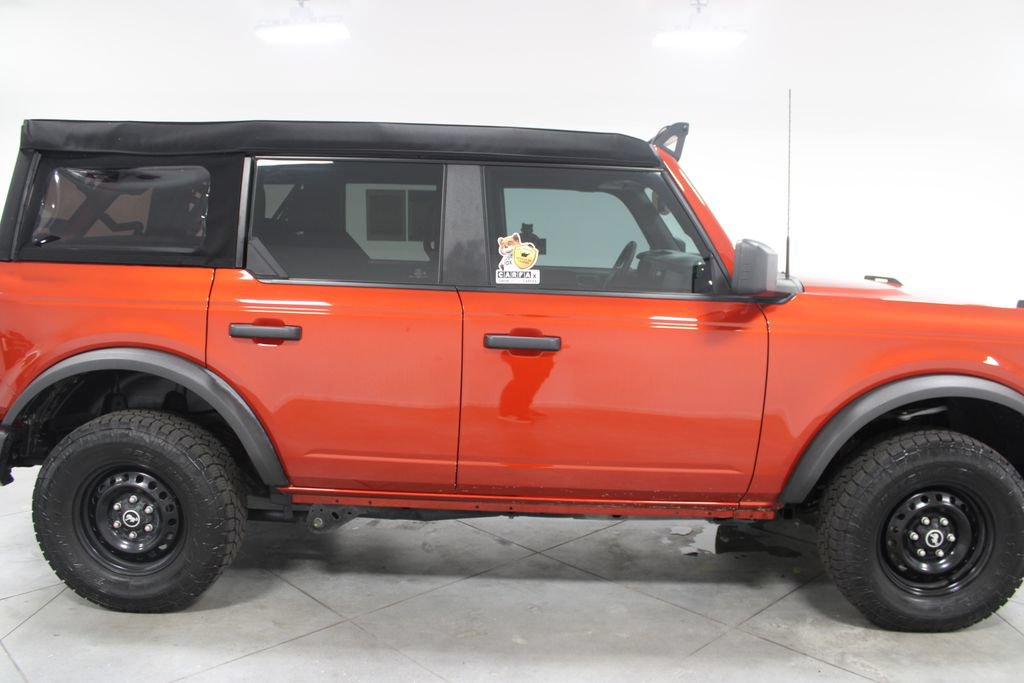 Used 2023 Ford Bronco 4-Door AWD/4WD image 14