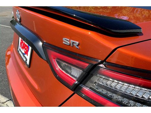 Used 2021 Nissan Maxima SR w/ Sport Mat Group image 8