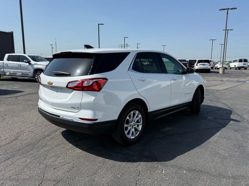 Used 2020 Chevrolet Equinox LT w/ Driver Convenience Package AWD/4WD image 2