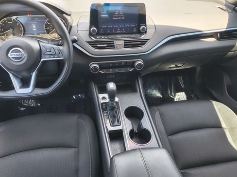 Certified 2019 Nissan Altima 2.5 S FWD image 14