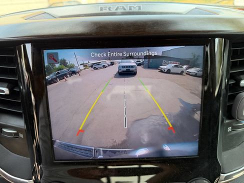 Used 2022 RAM 1500 Laramie AWD/4WD image 24