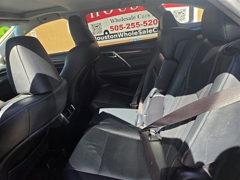 Used 2018 Lexus RX 350L FWD image 10