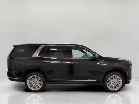 Certified 2025 Cadillac Escalade Premium Luxury w/ Touring Package AWD/4WD image 11