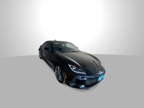 Used 2024 Subaru BRZ Limited image 2