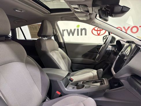 Used 2024 Subaru Crosstrek 2.0i Premium image 12