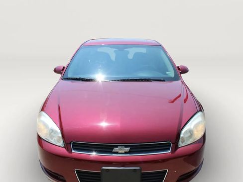 Used 2008 Chevrolet Impala LTZ FWD image 2