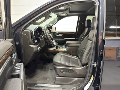 Used 2024 GMC Sierra 1500 Elevation w/ Elevation Premium Package image 33