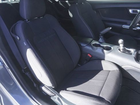 Used 2022 Ford Mustang Coupe image 23